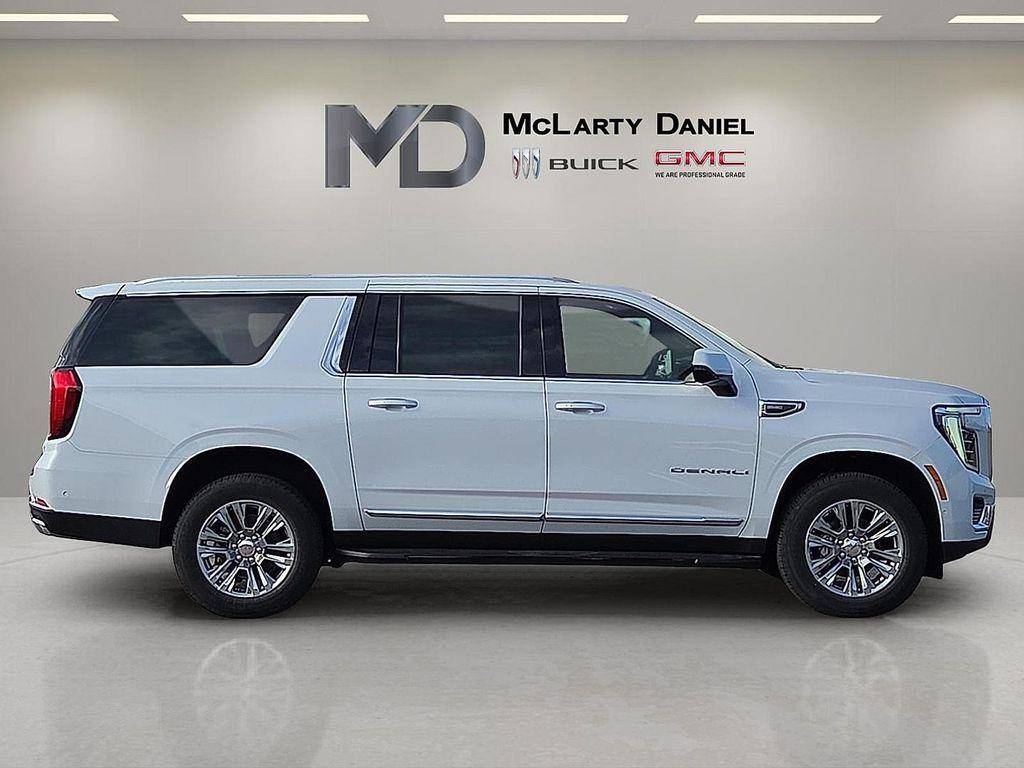 new 2026 GMC Yukon XL car, priced at $85,183
