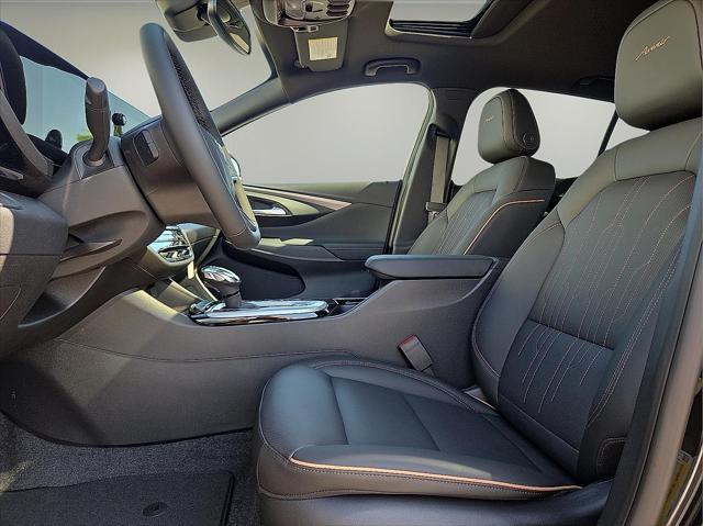 new 2025 Buick Envista car, priced at $30,021