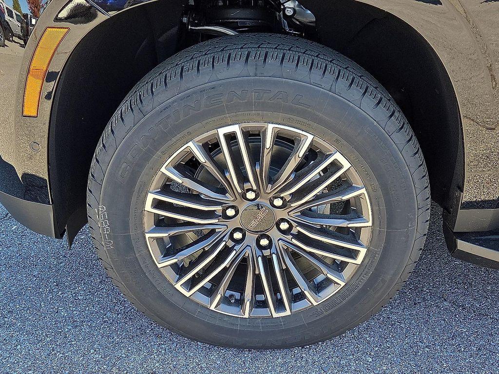 new 2026 GMC Yukon car, priced at $75,330