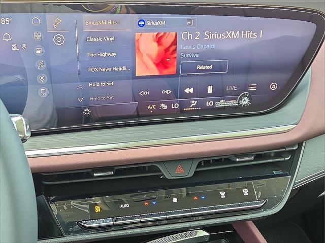 new 2025 Buick Envision car, priced at $41,065