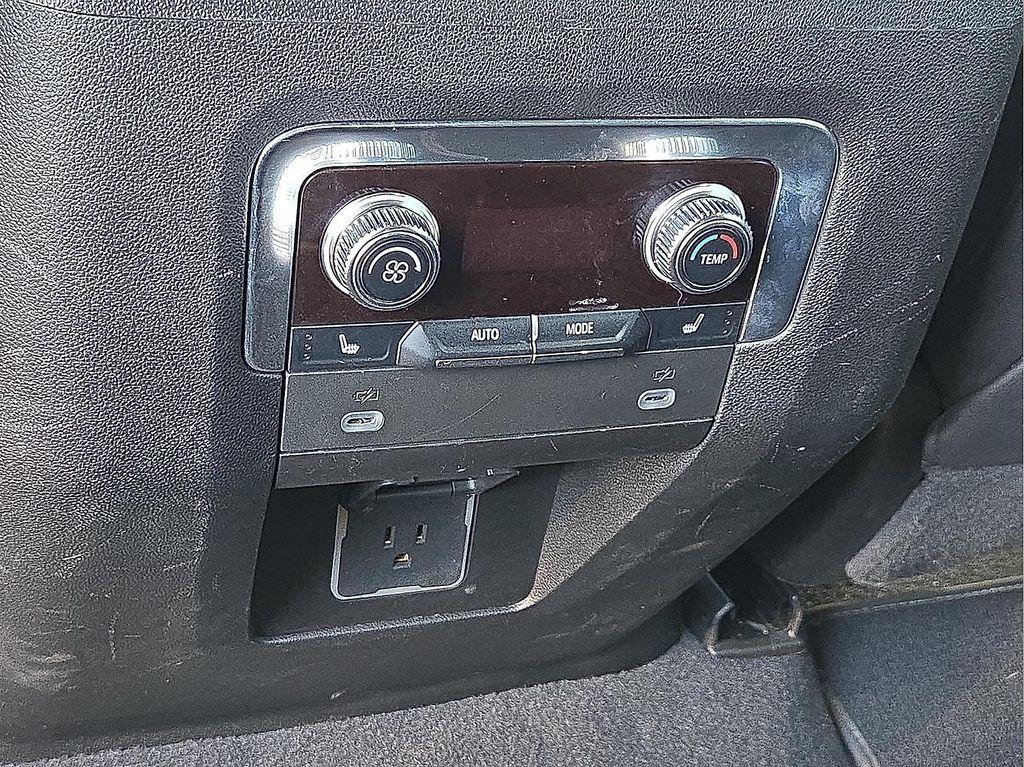 used 2023 GMC Yukon car, priced at $55,915