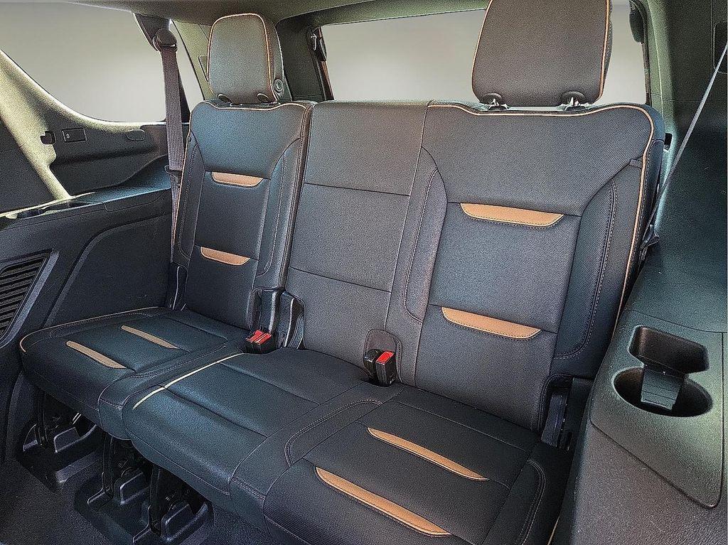 used 2023 GMC Yukon car, priced at $55,915