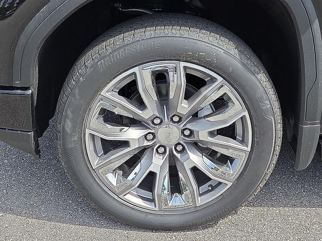 new 2026 GMC Sierra 1500 car, priced at $68,090