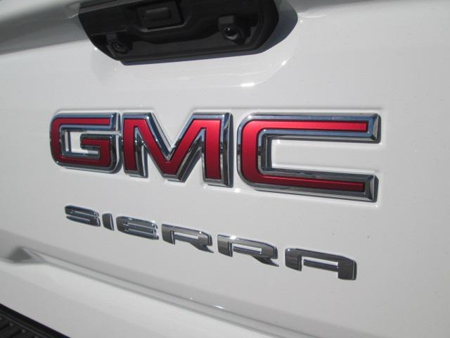 new 2025 GMC Sierra 1500 car, priced at $45,825