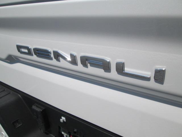 new 2024 GMC Sierra 1500 car, priced at $68,825