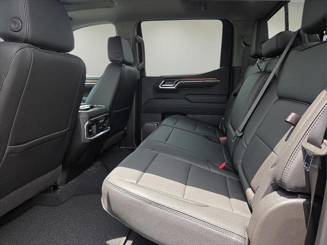 new 2025 GMC Sierra 1500 car, priced at $70,945