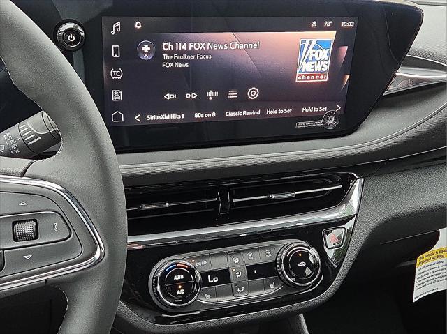 new 2025 Buick Envista car, priced at $24,125