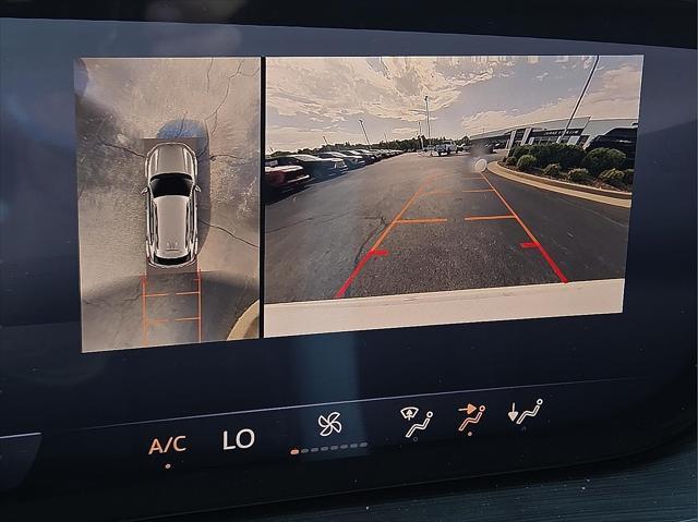 new 2025 Buick Envision car, priced at $38,620