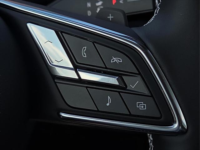 new 2025 Buick Envision car, priced at $38,620