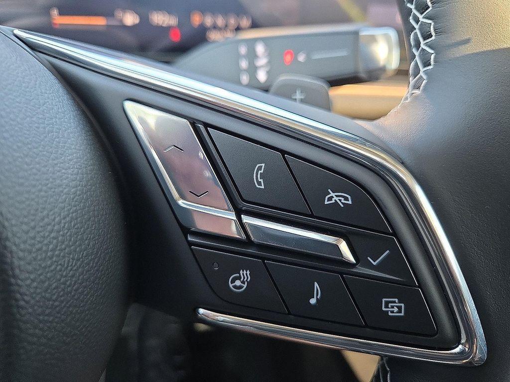 new 2025 Buick Envision car, priced at $37,335