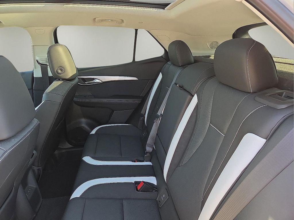 new 2025 Buick Envision car, priced at $37,335