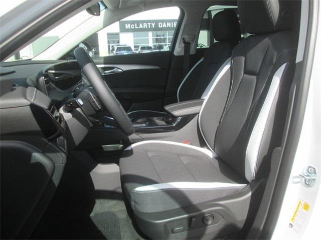 new 2025 Buick Envision car, priced at $42,560