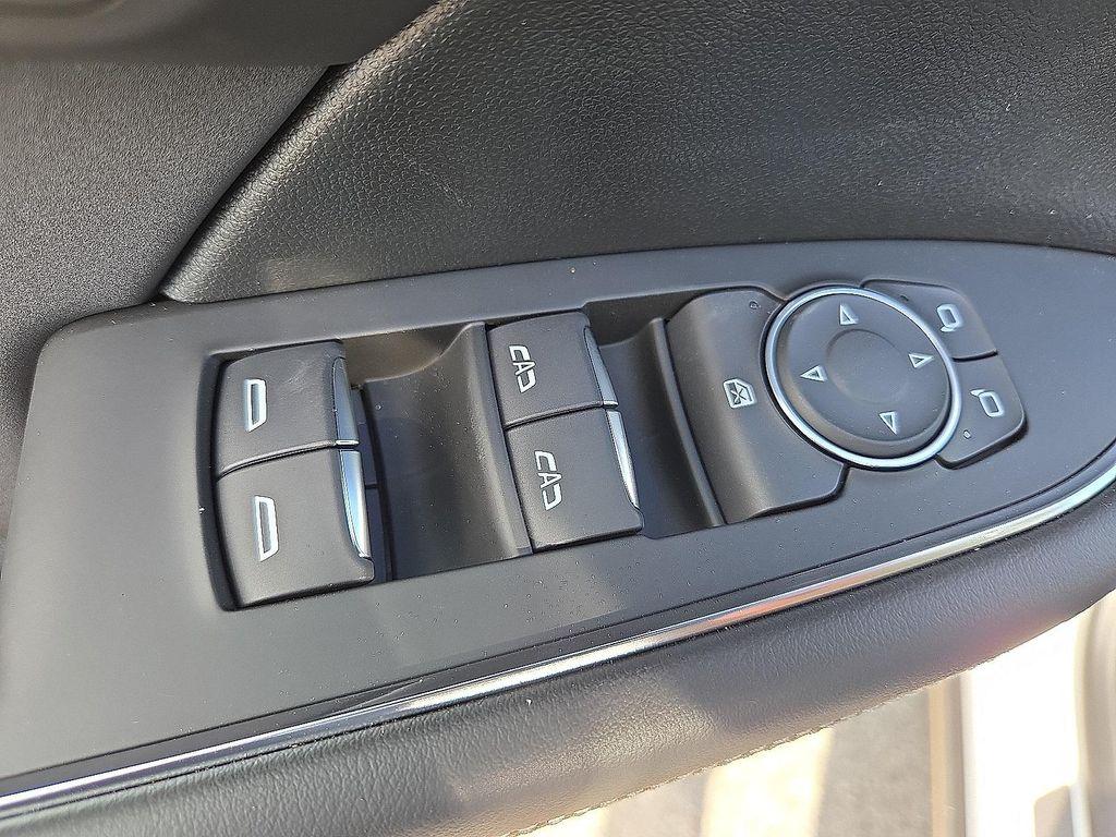 new 2025 Buick Envision car, priced at $34,745