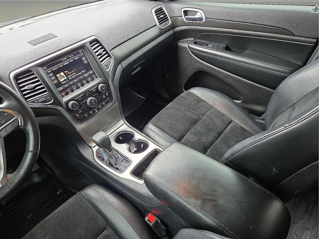 used 2018 Jeep Grand Cherokee car, priced at $14,677