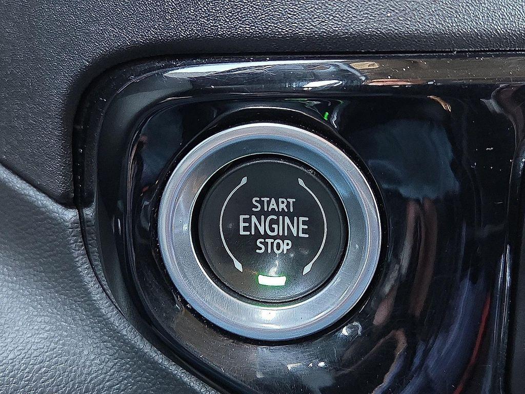 used 2022 Chevrolet Silverado 1500 car, priced at $38,638