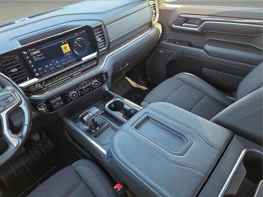 used 2022 Chevrolet Silverado 1500 car, priced at $38,638