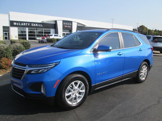 used 2024 Chevrolet Equinox car, priced at $25,990