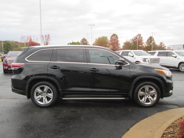 used 2016 Toyota Highlander car, priced at $22,895