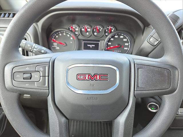 new 2025 GMC Sierra 1500 car, priced at $39,625