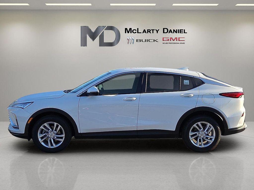 new 2026 Buick Envista car, priced at $25,266