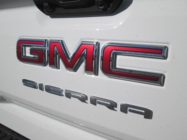 new 2025 GMC Sierra 1500 car, priced at $44,236