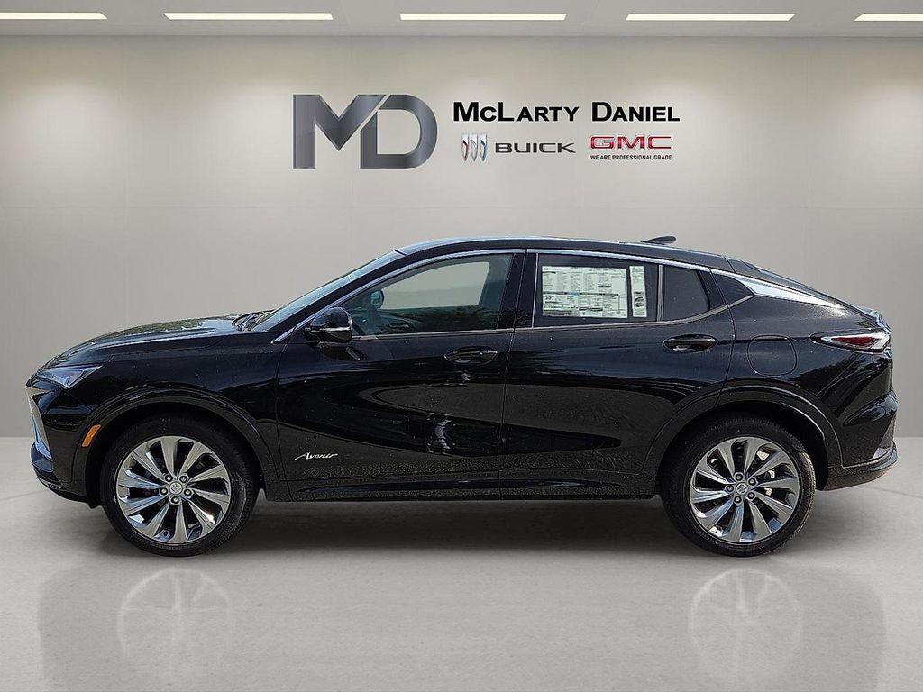 new 2025 Buick Envista car, priced at $25,435