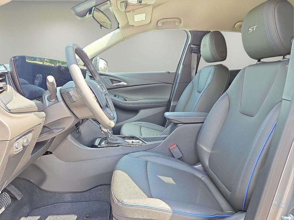 new 2026 Buick Encore GX car, priced at $26,775