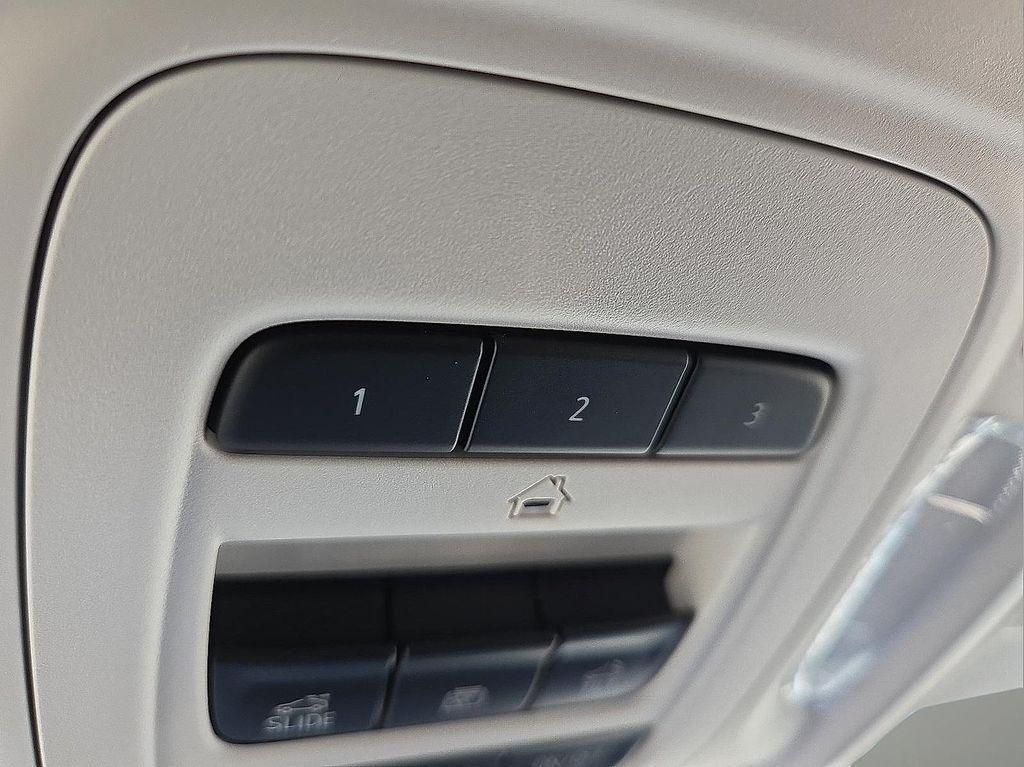 new 2025 Buick Envision car, priced at $36,735