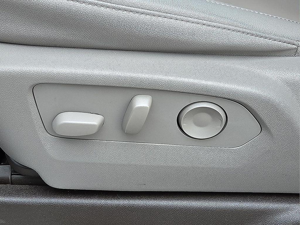 used 2024 Chevrolet Silverado 1500 car, priced at $43,744