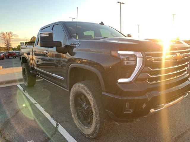 used 2024 Chevrolet Silverado 2500 car, priced at $69,990