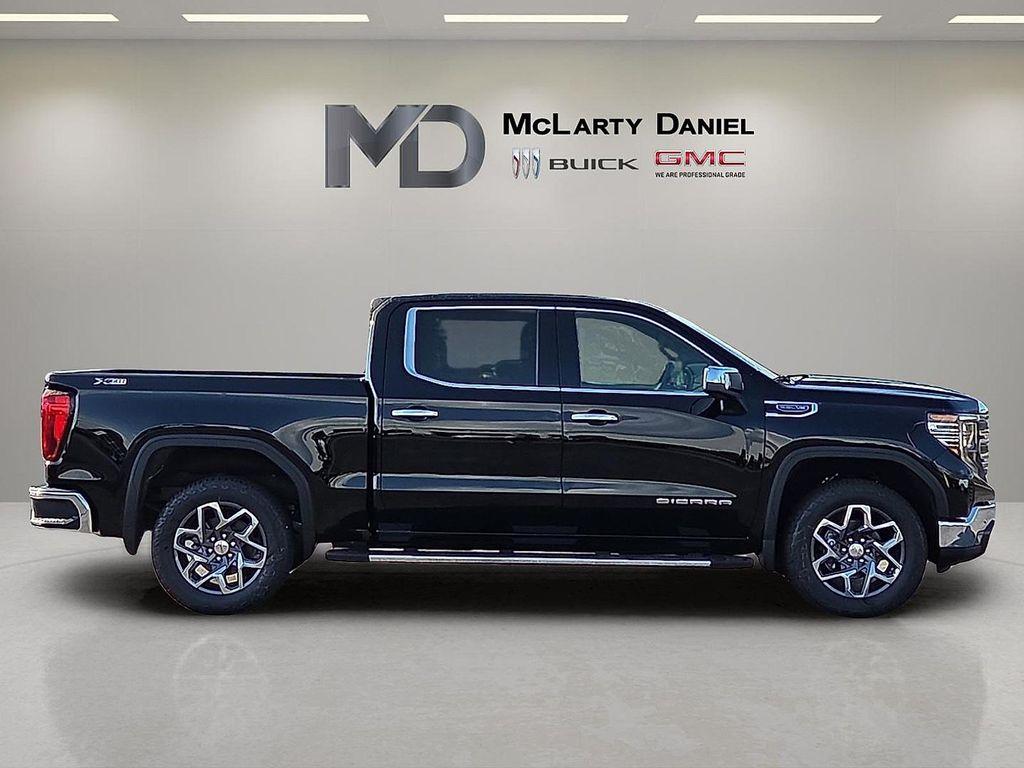 new 2026 GMC Sierra 1500 car, priced at $56,585