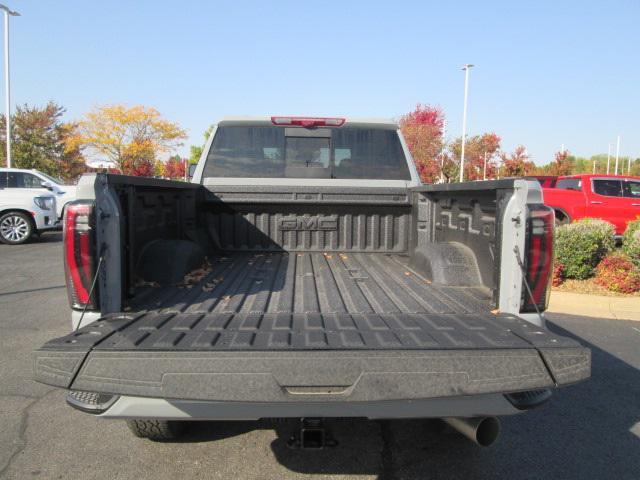 new 2025 GMC Sierra 2500 car, priced at $83,082