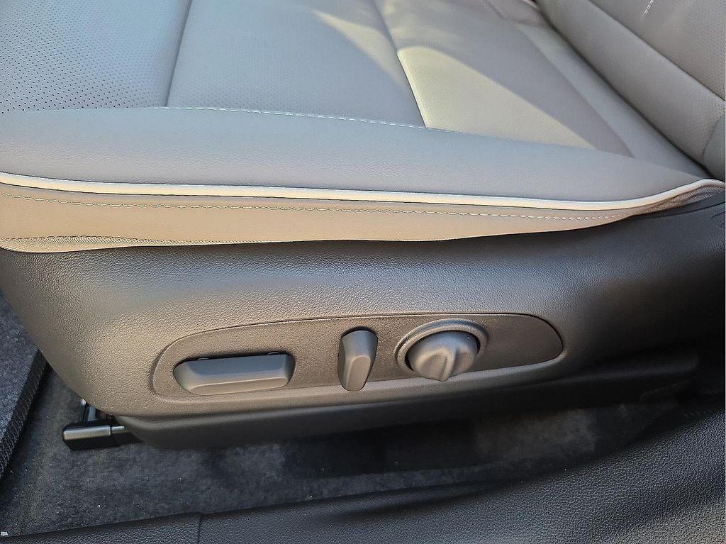 new 2026 Buick Envista car, priced at $31,217