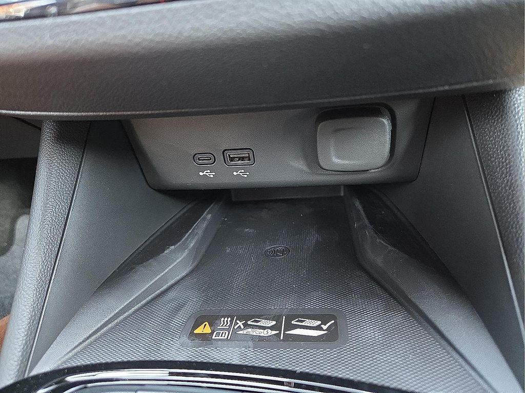 new 2026 Buick Envista car, priced at $31,217