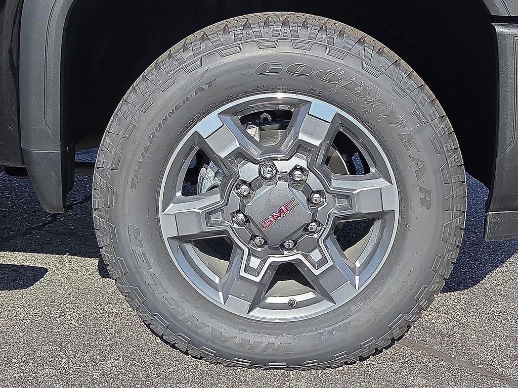 new 2025 GMC Sierra 2500 car, priced at $74,800