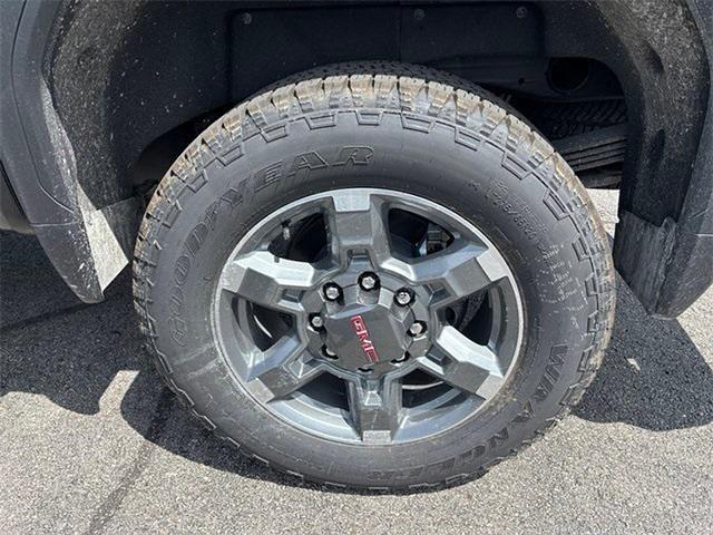 new 2025 GMC Sierra 2500 car, priced at $77,175