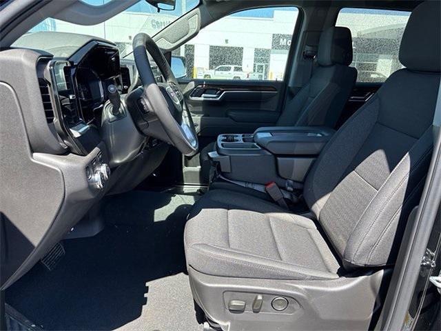 new 2025 GMC Sierra 1500 car, priced at $47,180
