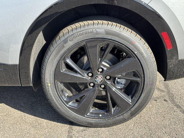 new 2025 Buick Envision car, priced at $40,465