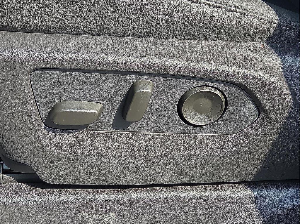 new 2026 GMC Sierra 1500 car, priced at $57,090