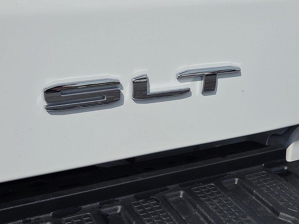 new 2026 GMC Sierra 1500 car, priced at $57,090