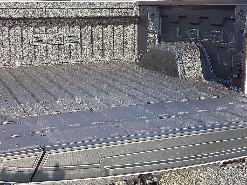 new 2026 GMC Sierra 1500 car, priced at $56,090