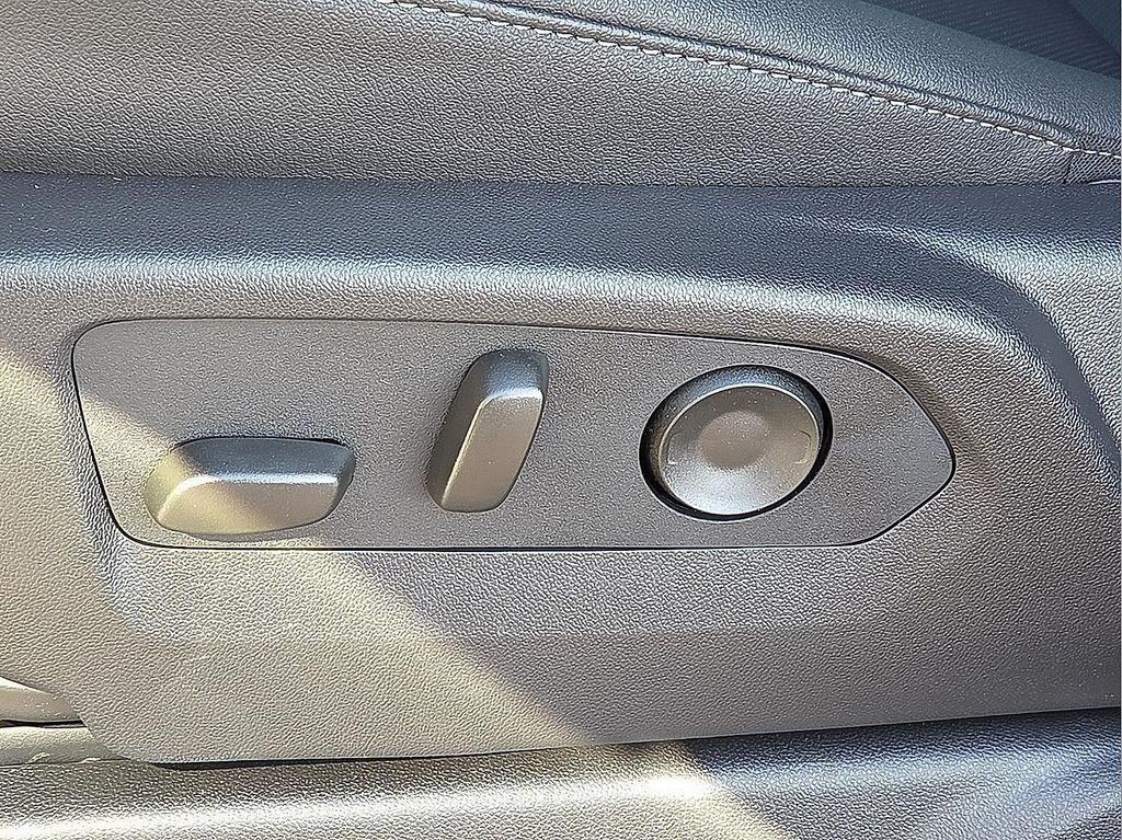 new 2026 GMC Sierra 1500 car, priced at $56,090