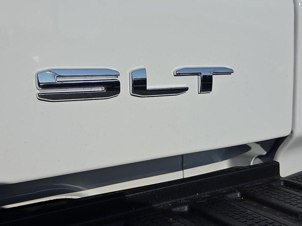 new 2026 GMC Sierra 1500 car, priced at $56,090