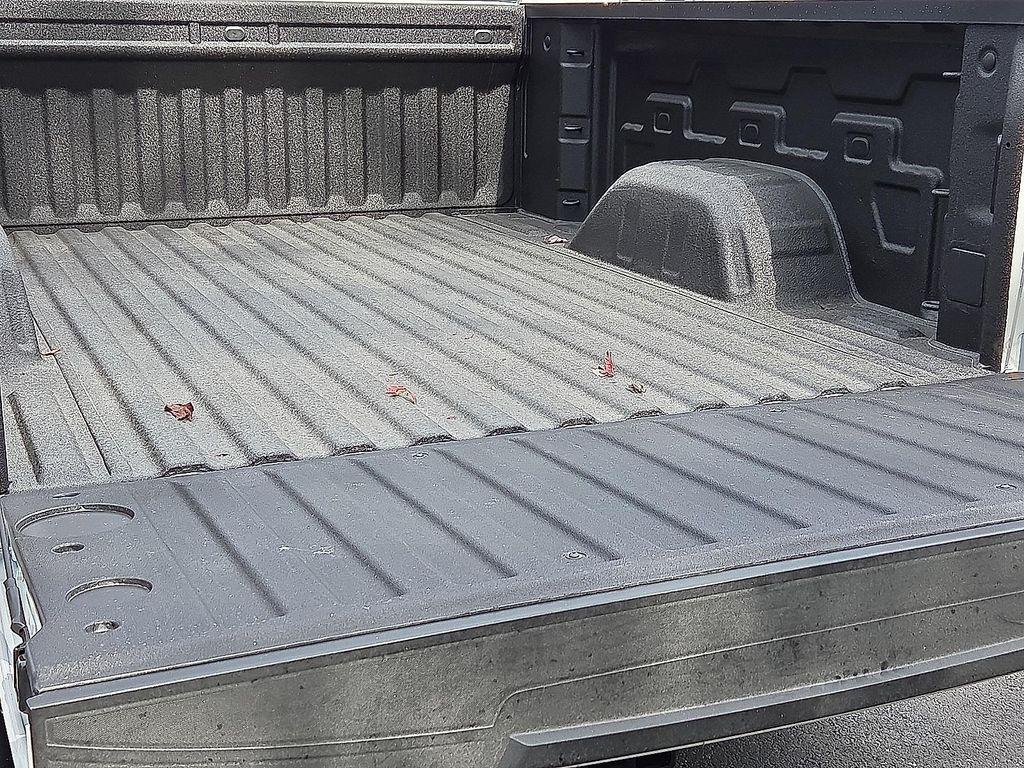 new 2026 GMC Sierra 1500 car, priced at $43,090