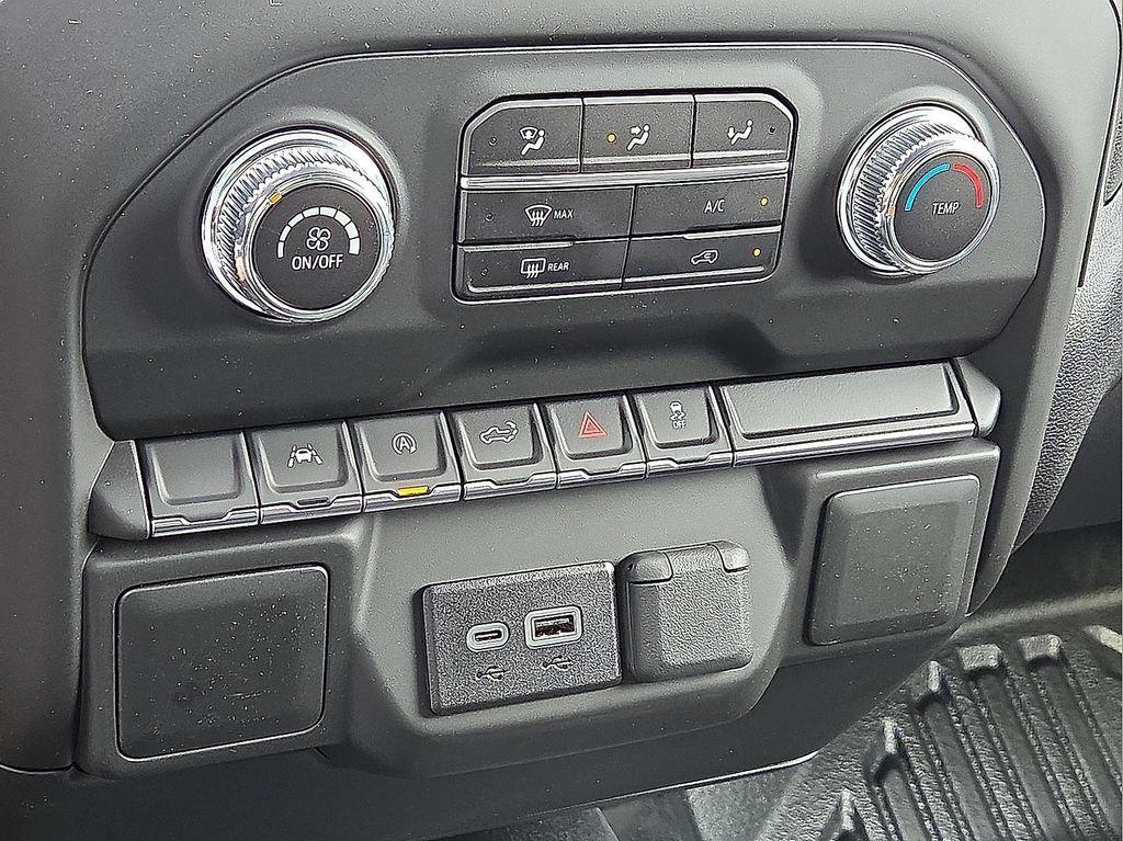 new 2026 GMC Sierra 1500 car, priced at $43,090