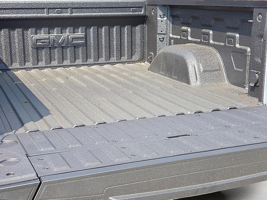 new 2026 GMC Sierra 1500 car, priced at $65,885