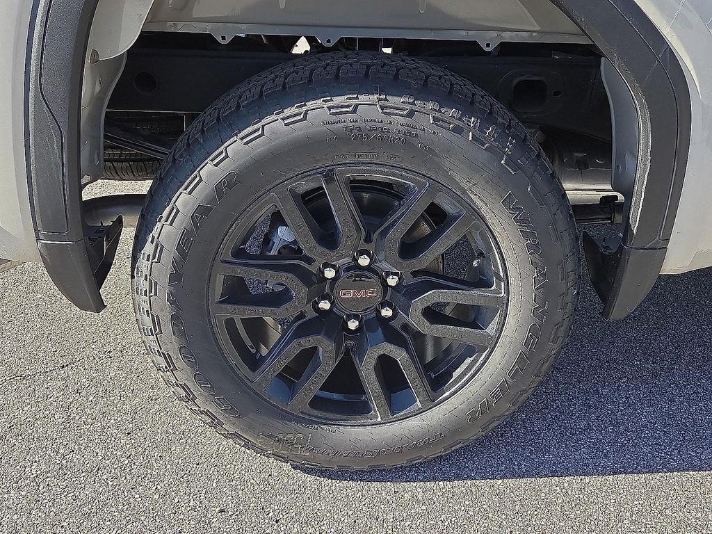 new 2026 GMC Sierra 1500 car, priced at $44,935