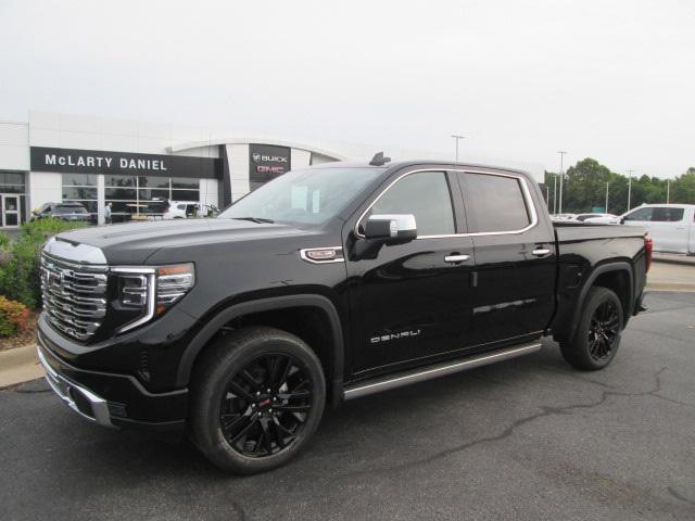 new 2024 GMC Sierra 1500 car, priced at $70,120