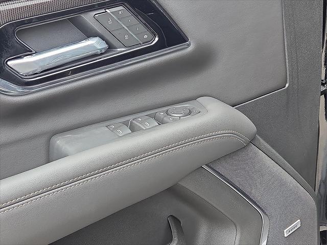 new 2025 GMC Yukon car, priced at $69,705