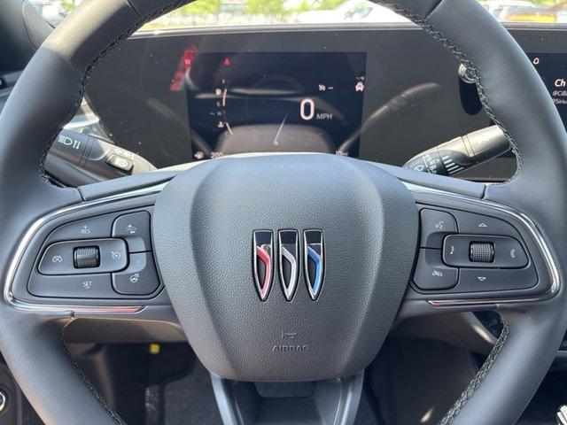 new 2025 Buick Envista car, priced at $29,826